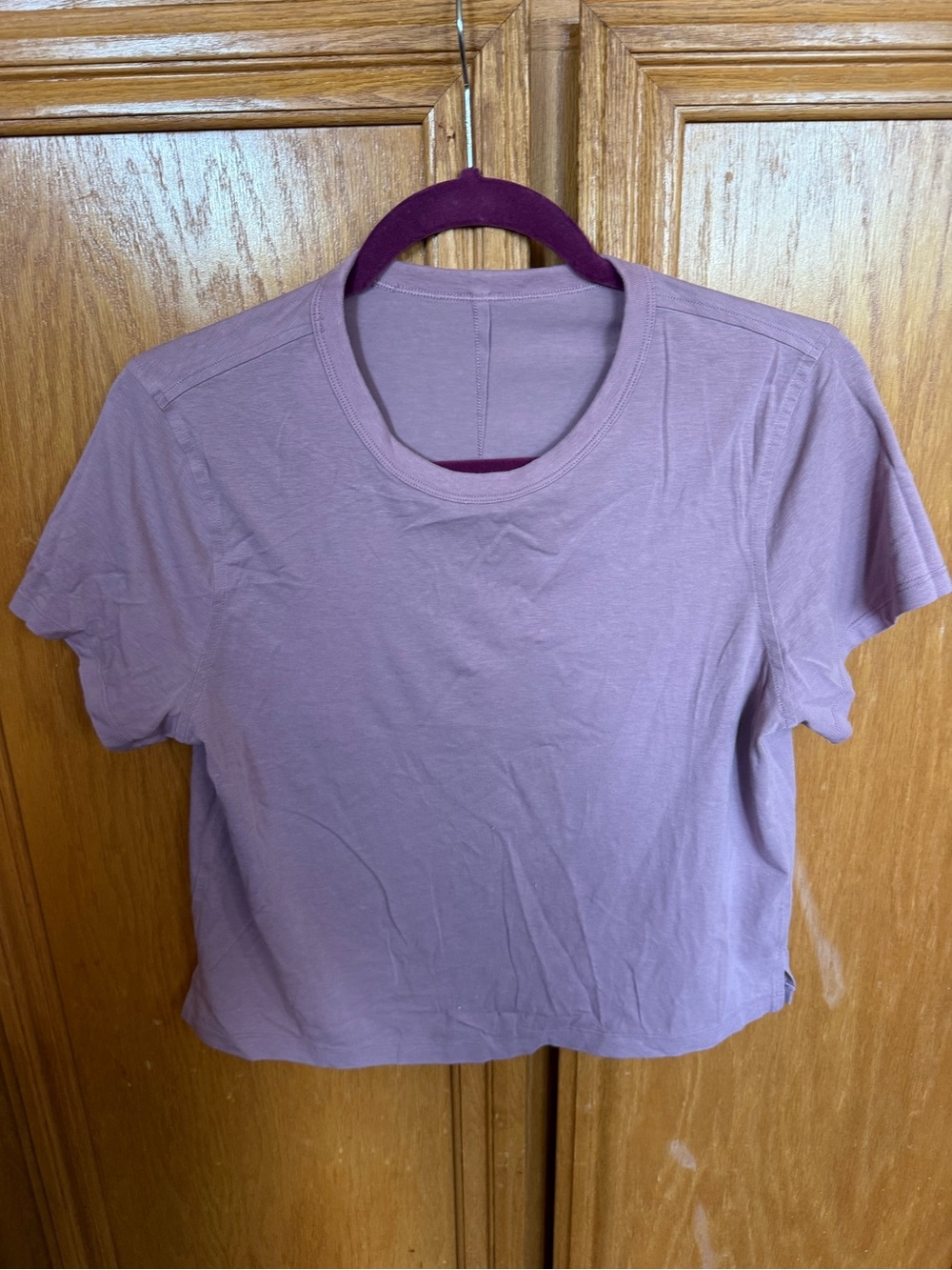 Lululemon classic fit cotton blend tee in rose blush size 6